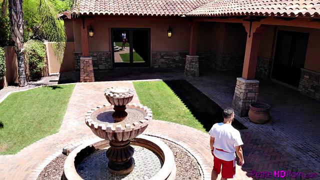 September 2020 Flavor Of The Month Kiara Cole