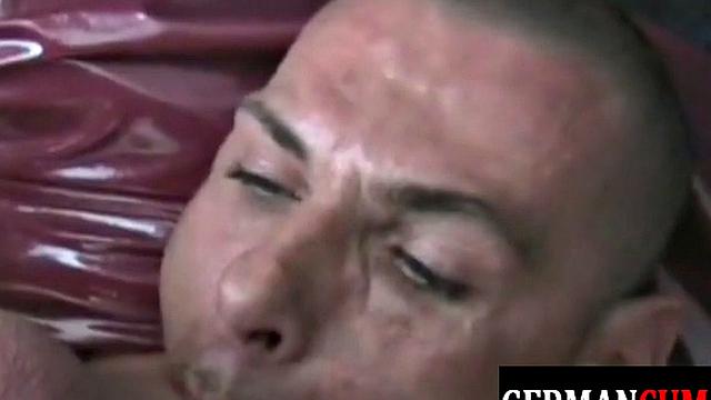 Athletic euro breeds bottom after blowjob