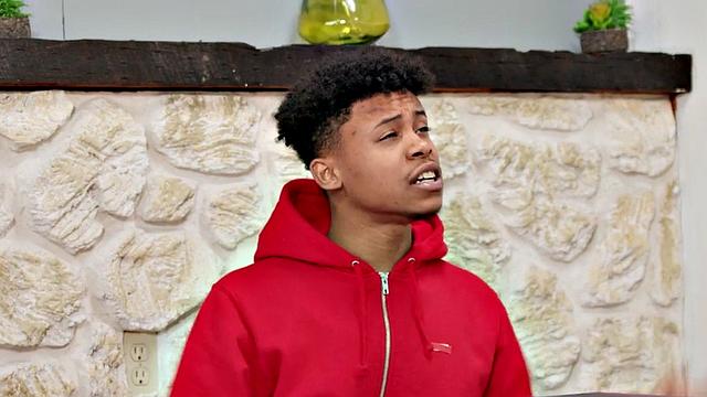 Short BBC guy fucks Ebony babe with medium boobs in bathroom