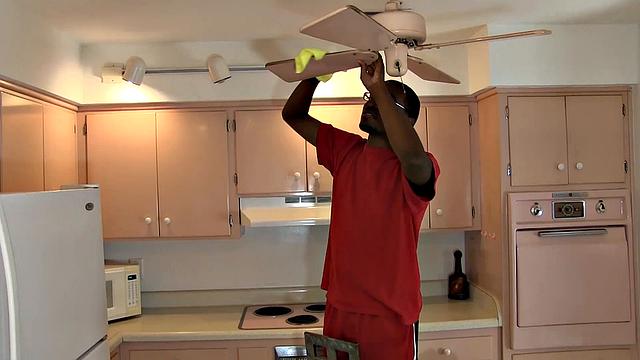 Ray Dalton Fucks Donny