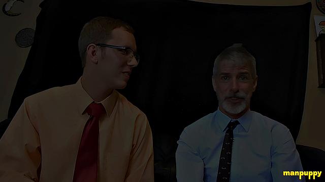 Giant Coworkers Give You Your Annual Peer Review - Travis Smith & Richard Lennox