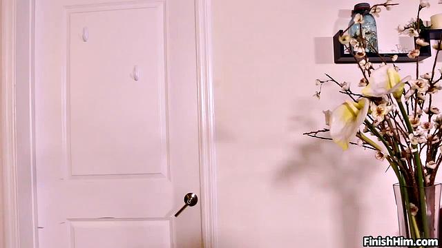 Housewife Got Horny - Billi Bardot