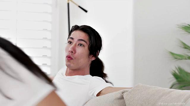 When Is Your Mom Coming Home - S1:E8