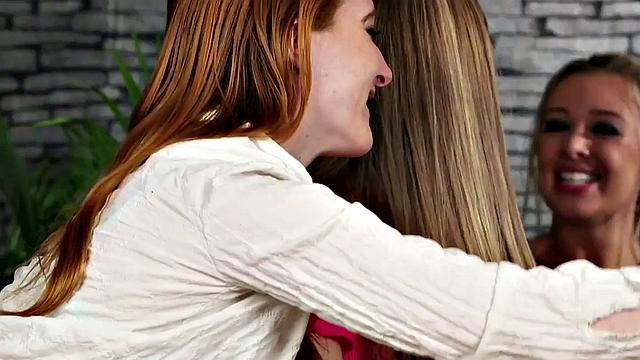 Bossy CFNM cuckolds blow sub in front of his gf