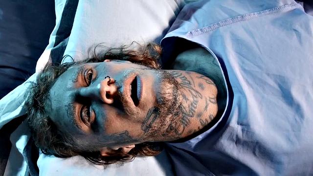 Athletic doctor fucks patient after medical check