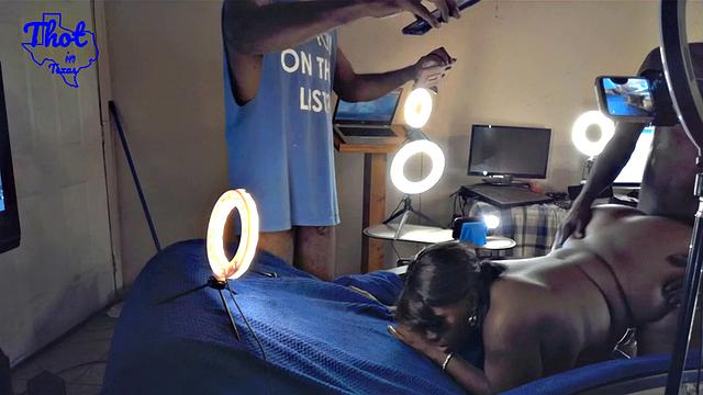 Mo BBW Pussy Fa Da Dude She Squirts backstage like a pro