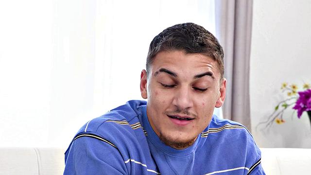 NURU MASSAGE - Foreign Student with His Nw Hot Canadian Roommate SPANISH SUBTITLES