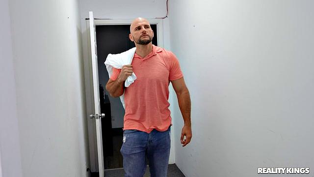 My Little Sister's Roommate