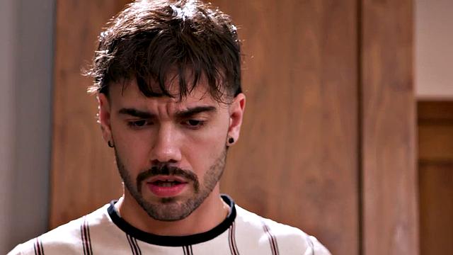 ADULT TIME - Insecure Teen PAWG Chanel Camryn Asks Stepbro To Make Her SQUIRT For The First Time