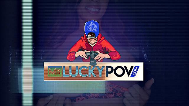 Kinky Aussie Kiara Edwards