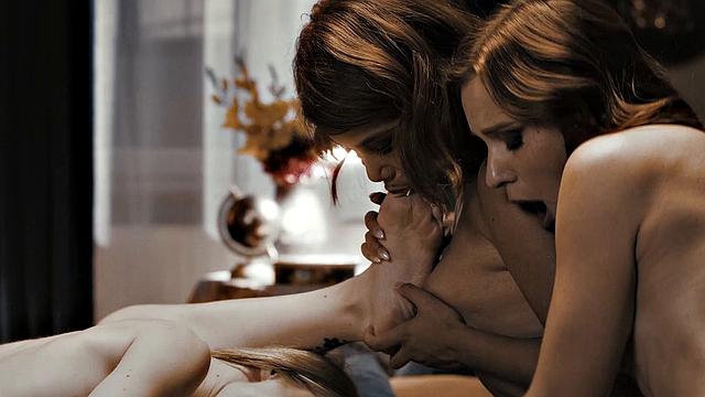 MIXEDX - The Hottest Lesbian Foursome Between Four Gorgeous Vampires