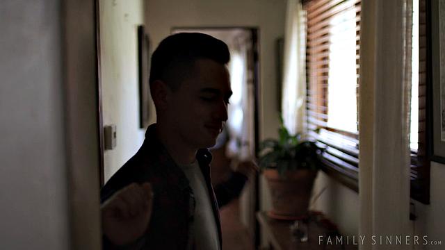 Step Siblings Episode 1