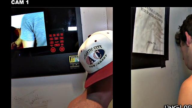 Gay baited straight fooled by lips