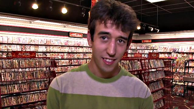 Gay baited straight fooled by lips