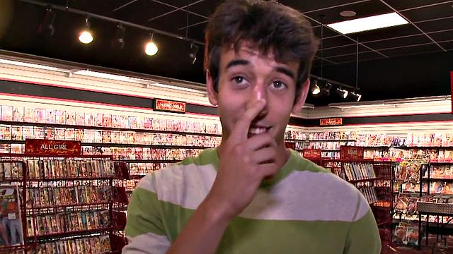 Gay baited straight fooled by lips