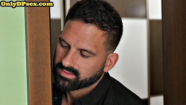 DP loving blonde gets hard pounded