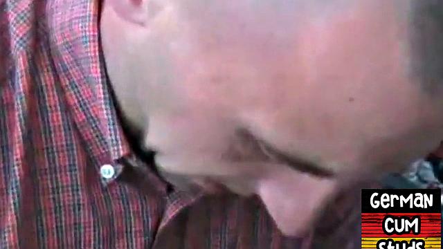 Amateur German stud fucks bottoms till cumshot