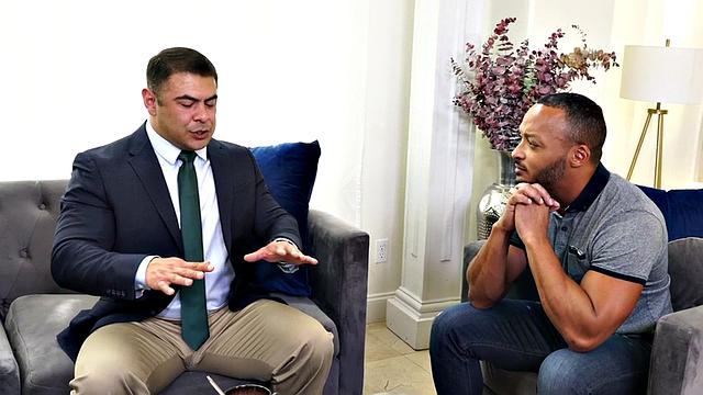 Mesmerized Ebony hunk fucks coworker on coffee break