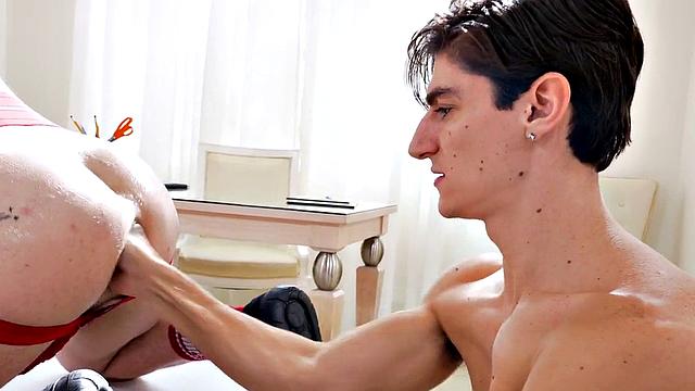 Stripper stud fisted and fucked after performance