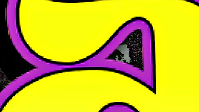 Грейс доказывает: мелкая, а трахается лучше всех