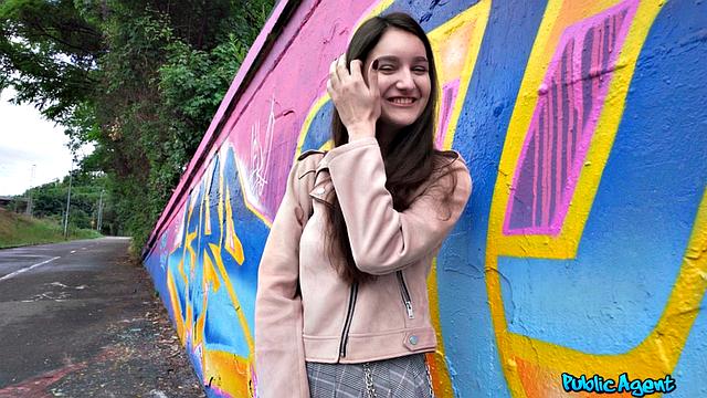 Student with Appetite for It