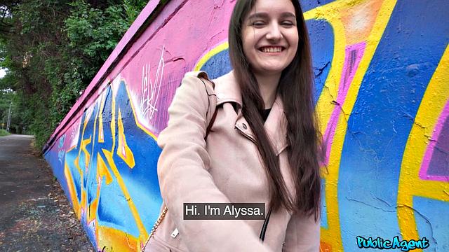 Student with Appetite for It