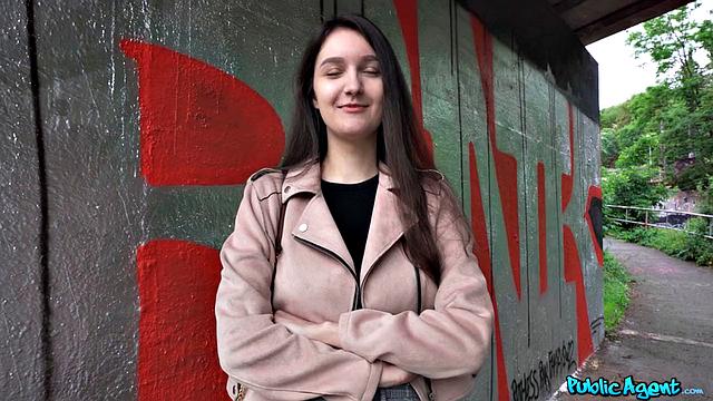 Student with Appetite for It