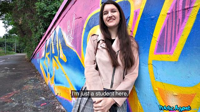 Student with Appetite for It