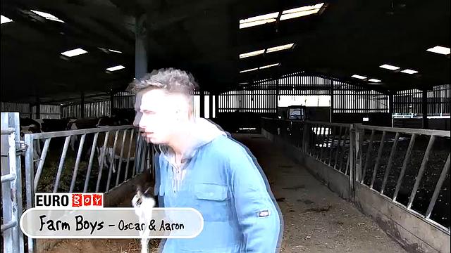 Аарон Аурора и Оскар Робертс - горячее дуэт-шоу