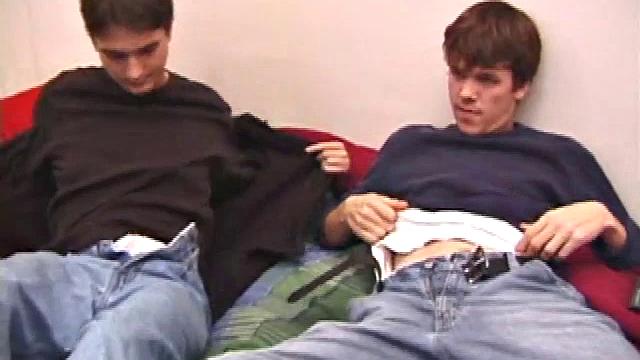 Мэтью и Джейми меняются ролями и жестко трахаются друг с другом