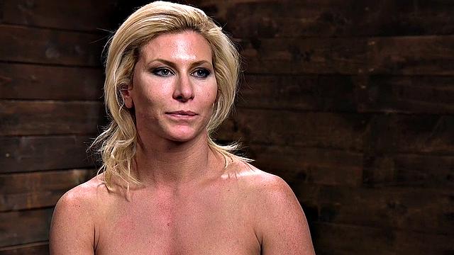 BDSM MILF can't handle electrosex after reaching orgasm limit