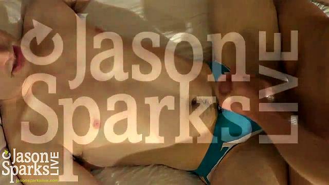 adam rhodes разрывает попку andrew connor в диком студенческом замесе