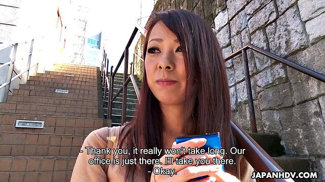 Slim Wife Asuka Blows Cock In Perfect POV