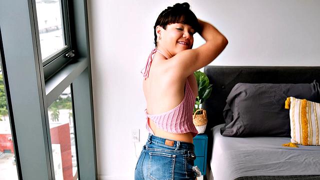 Asian Mona Has a Sensual Masturbation Session