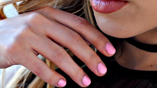 Anna Claire Clouds Takes A Mouthful Of Cum