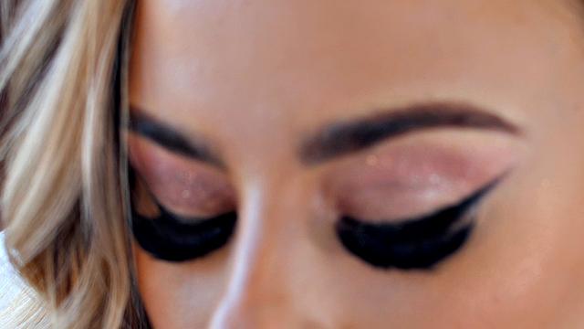 Anna Claire Clouds Takes A Mouthful Of Cum