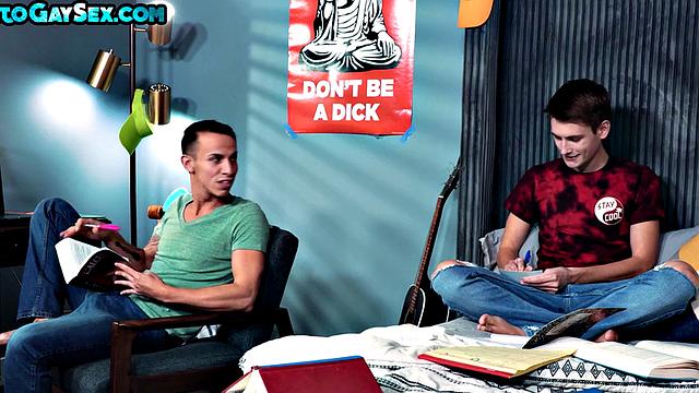 College twinks bareback each other after studying