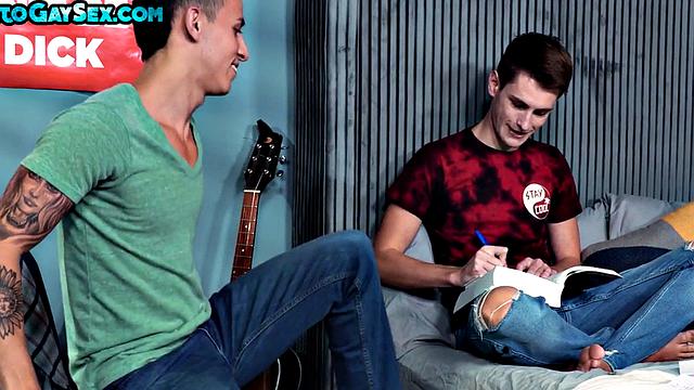 College twinks bareback each other after studying