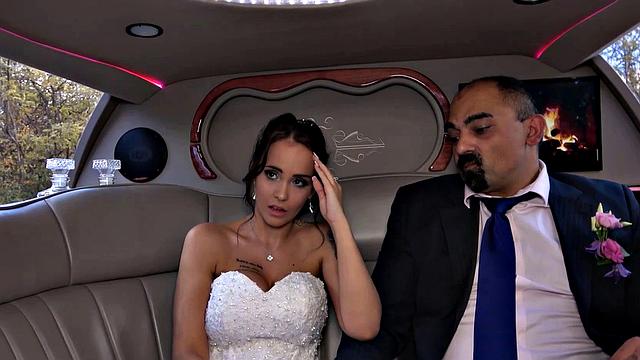 VIP4K. Random passerby scores bride in the wedding limo
