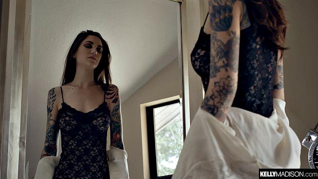 Alternative Seduction