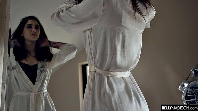 Alternative Seduction