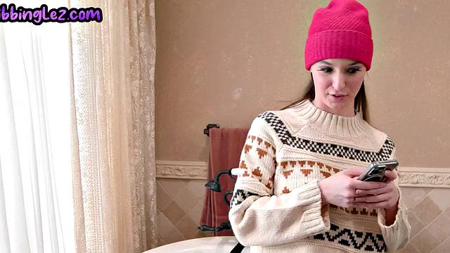 Redhead lesbo slut fingering pussy in bath with her BFF