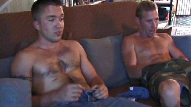 Str8 Sen and Johnny Suck Dick