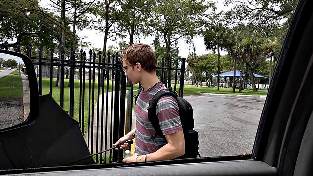 Fooled str8 stud gets sucked by gay in public outdoor van