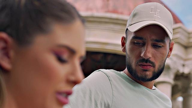 GIRLSRIMMING - Hot ass licking by teen Riley Reign