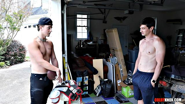 Tight End With Masyn Thorne - Raw Bareback