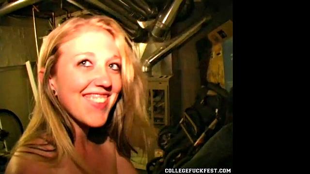 College Girl Blowjob and Fucked Hard