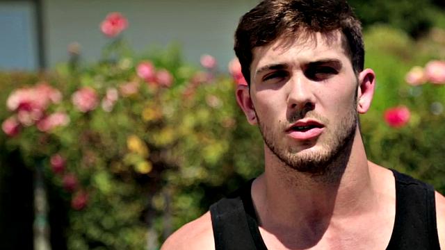 Sixpack stud shows ass and masturbates in locker room