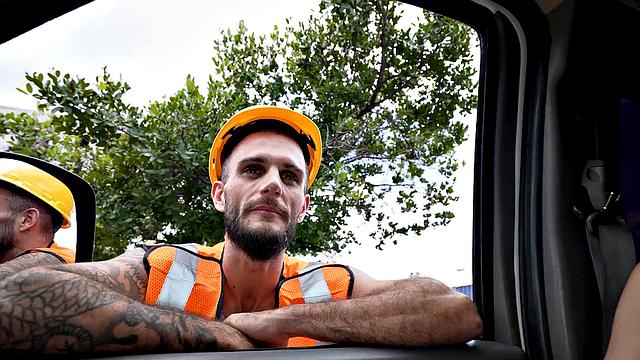 Picked up worker tricked to fuck ass in van