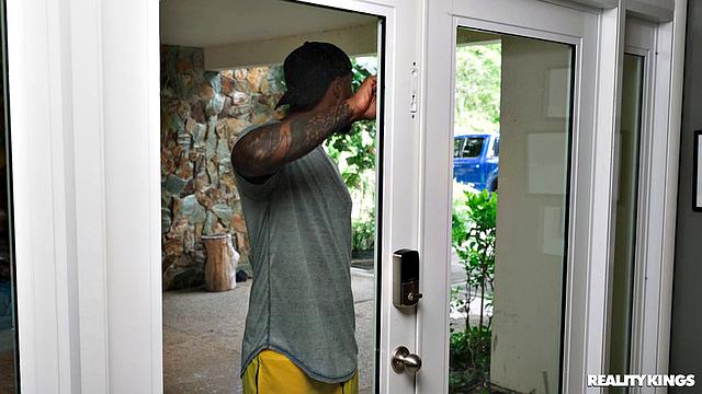 Sexy Workout with Sorority Babes